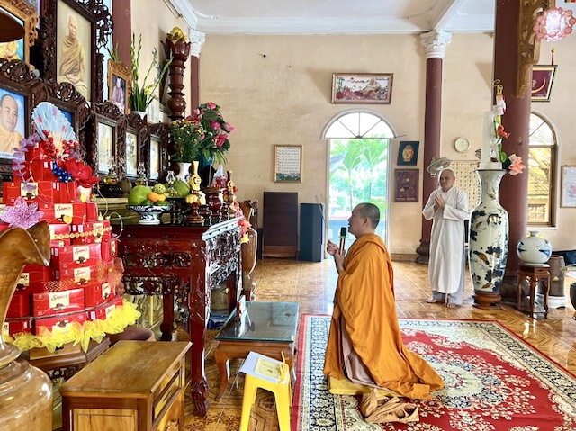 An Nhơn: Tịnh xá Ngọc Duyên tổ chức Khóa tu Bát quan trai tưởng niệm 10 năm Trưởng lão Hòa thượng Giác Dũng viên tịch.